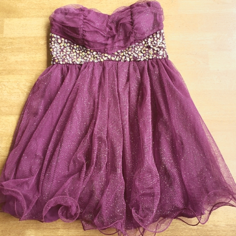 Strapless prom dress size 11 purple